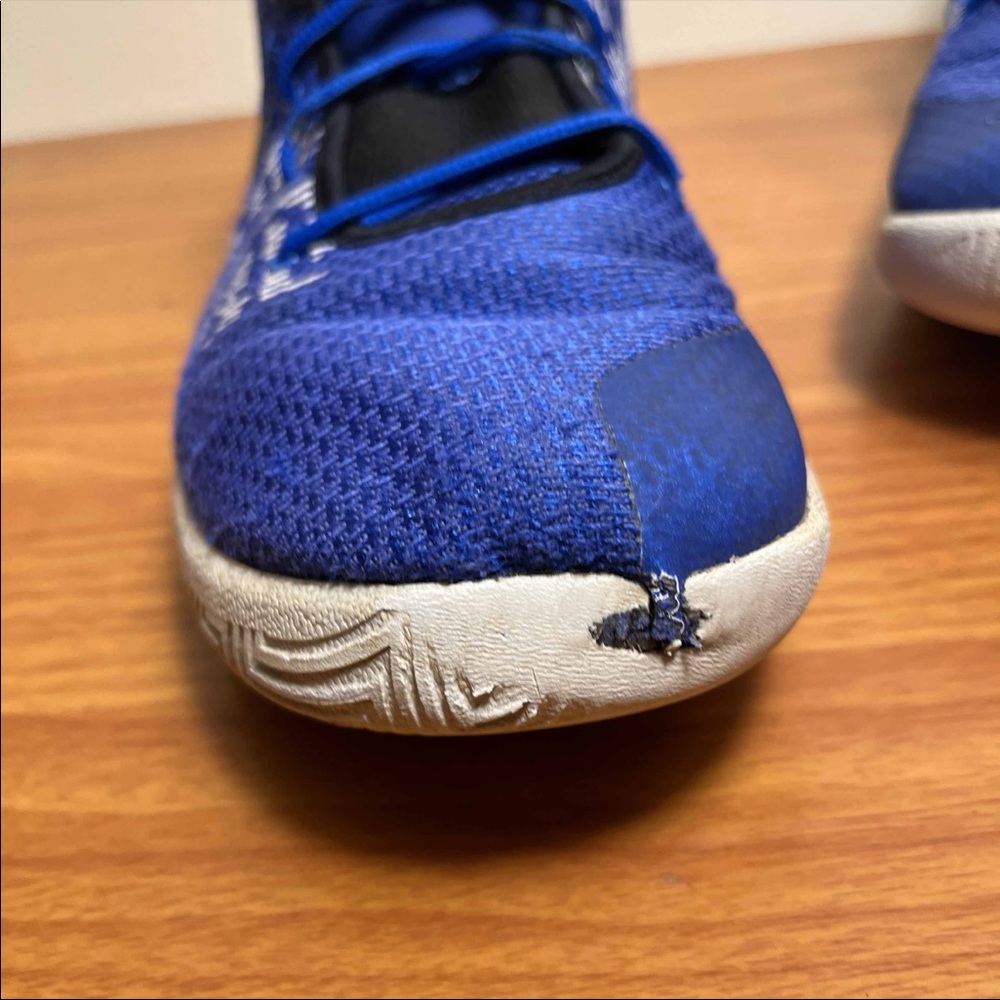 Nike Kyrie Flytrap 2 - image 7